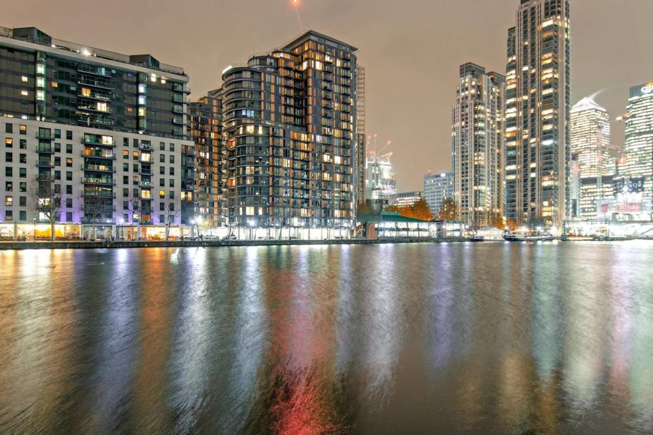 Peaceful Modern 2 Bedroom Flat With Water Views Londres Exterior foto